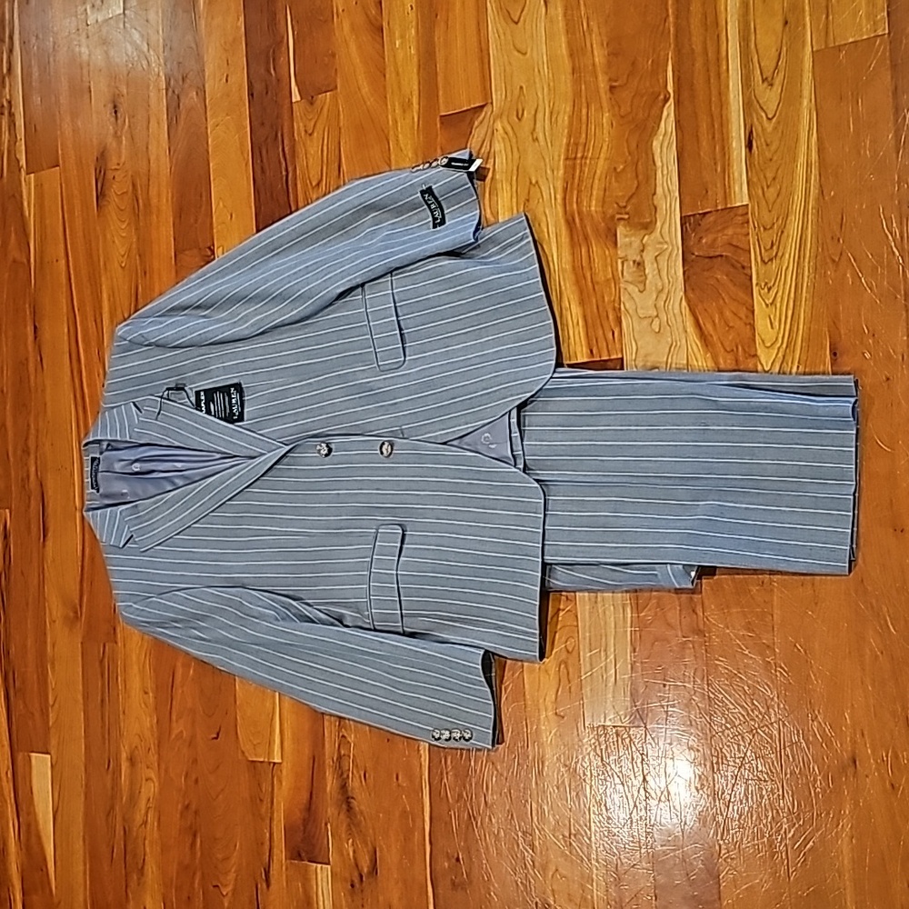 NWT Mens suit